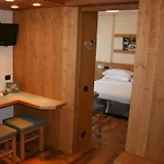 Hotel Larice Bianco 3*