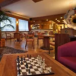 Hotel Larice Bianco 3*