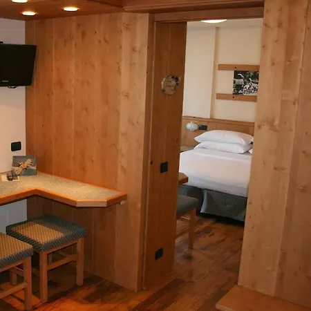 Otel Larice Bianco 3*