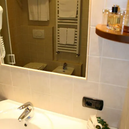 Larice Bianco Otel Bormio
