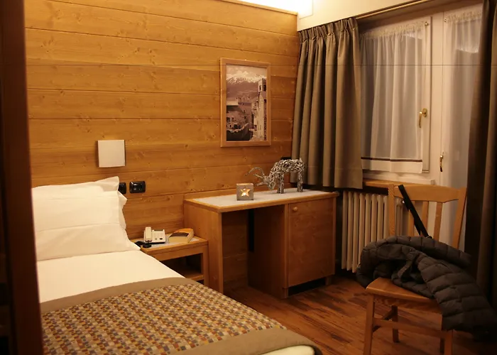 Larice Bianco Hotel 3*